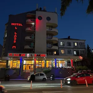 Otel L Bakuri